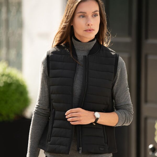 Women’s Vesper bodywarmer Thumbnail